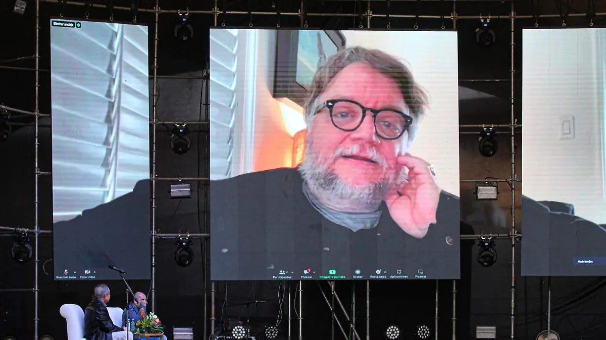 Videollamada con Guillermo del Toro